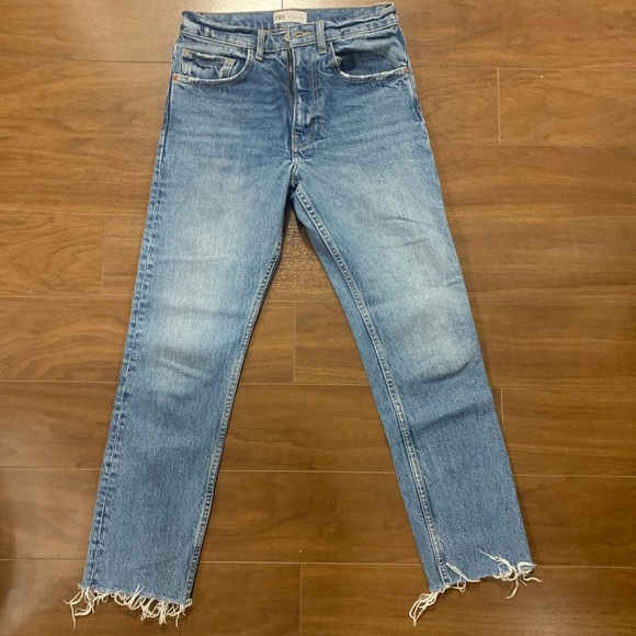 Zara Mid Rise Slouchy Jeans Sz 0 - Picture 2 of 2